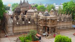 Finde günstige Flüge nach Ahmedabad