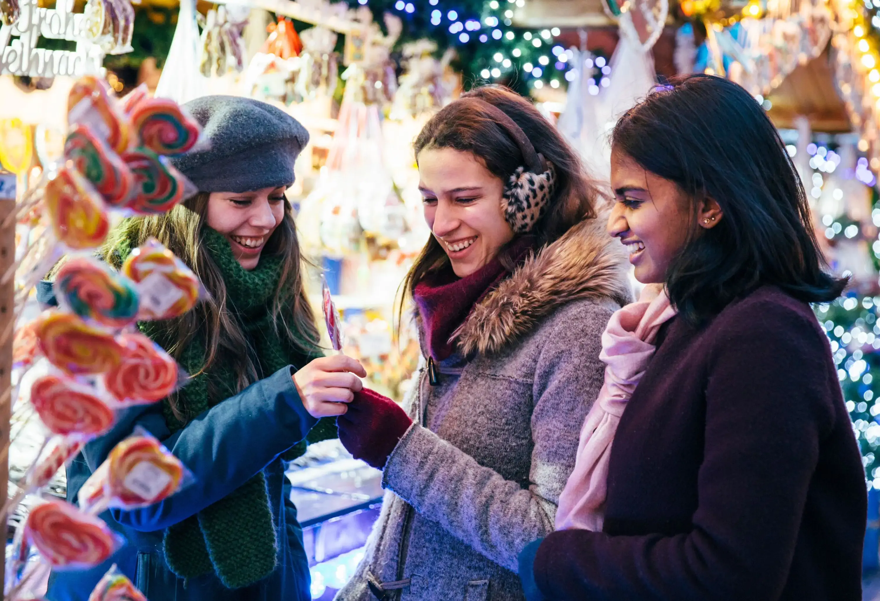 christmas market, germany, friendship, shopping, women