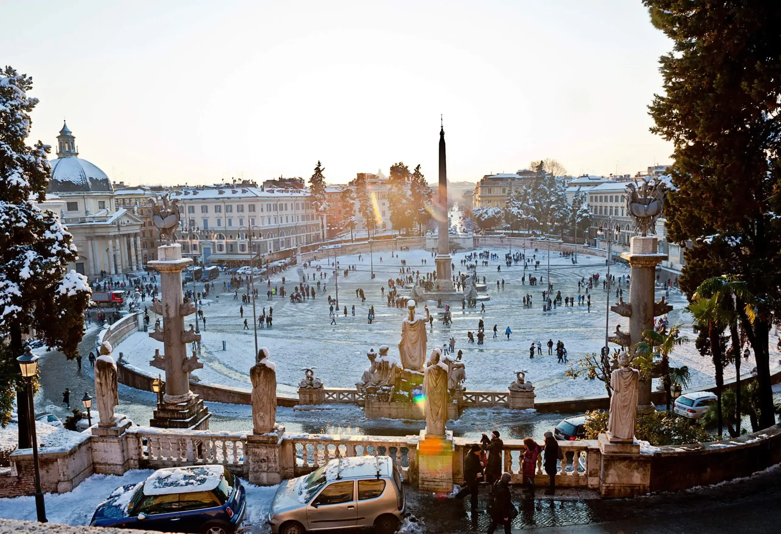 The Piazza del Popolo, looking west from the Pincio.