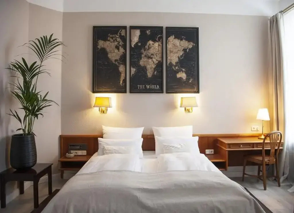 Boutique Hotel Krone München provided by Leonardo.