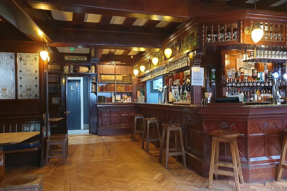 Bar