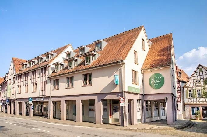 Gebäude