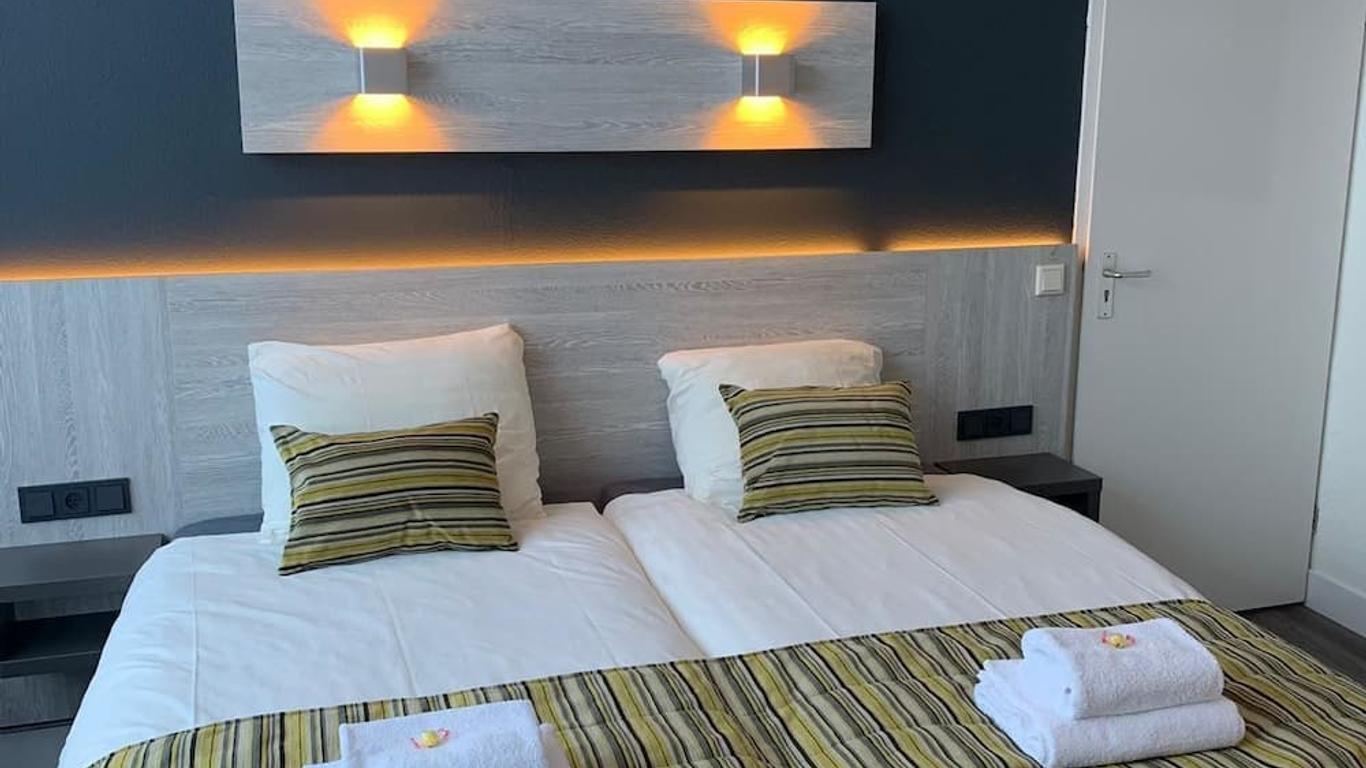 Hotel & Appartementen Royal