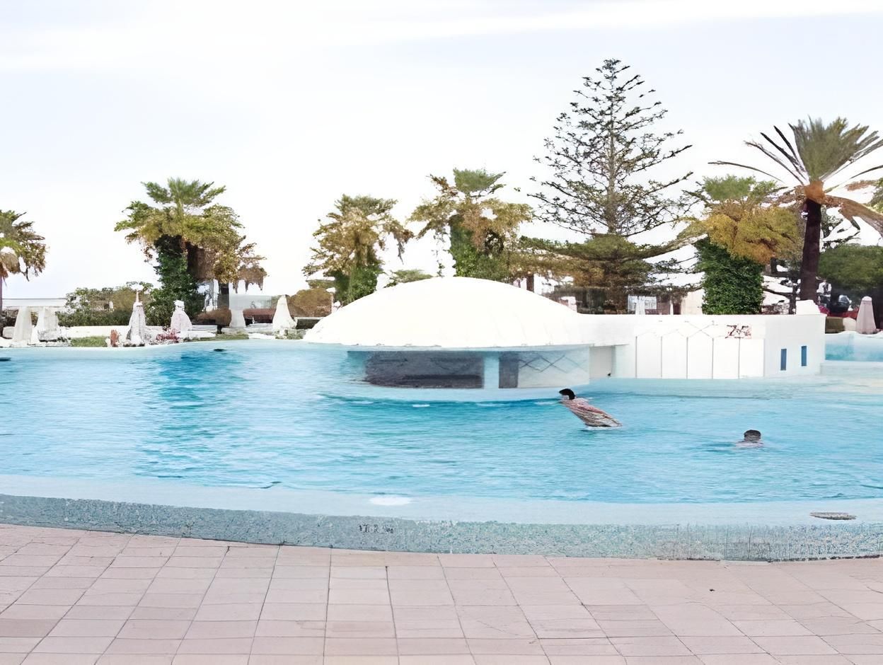 Pool