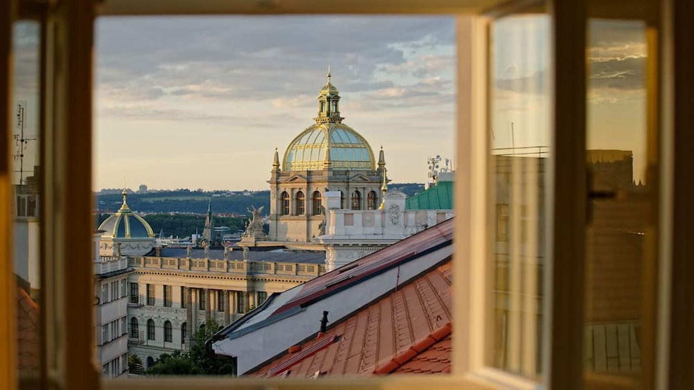 Luma Terra Prague Hostel