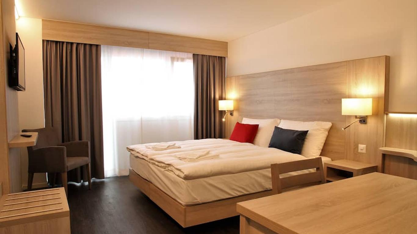 Wego Hotel