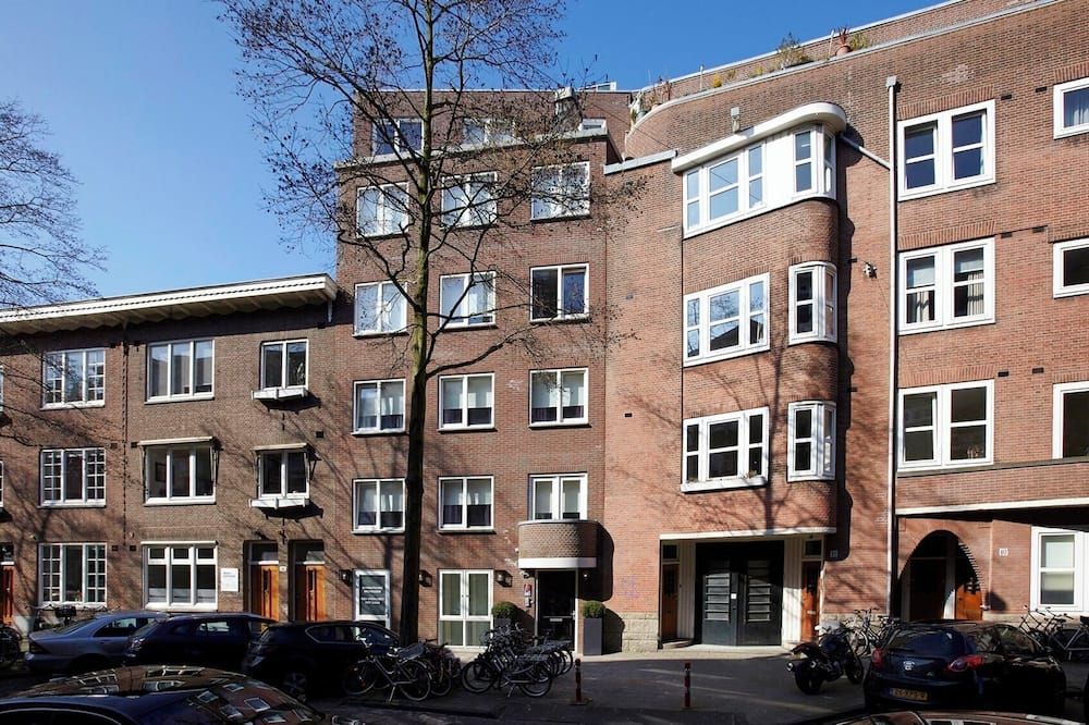 Gebäude