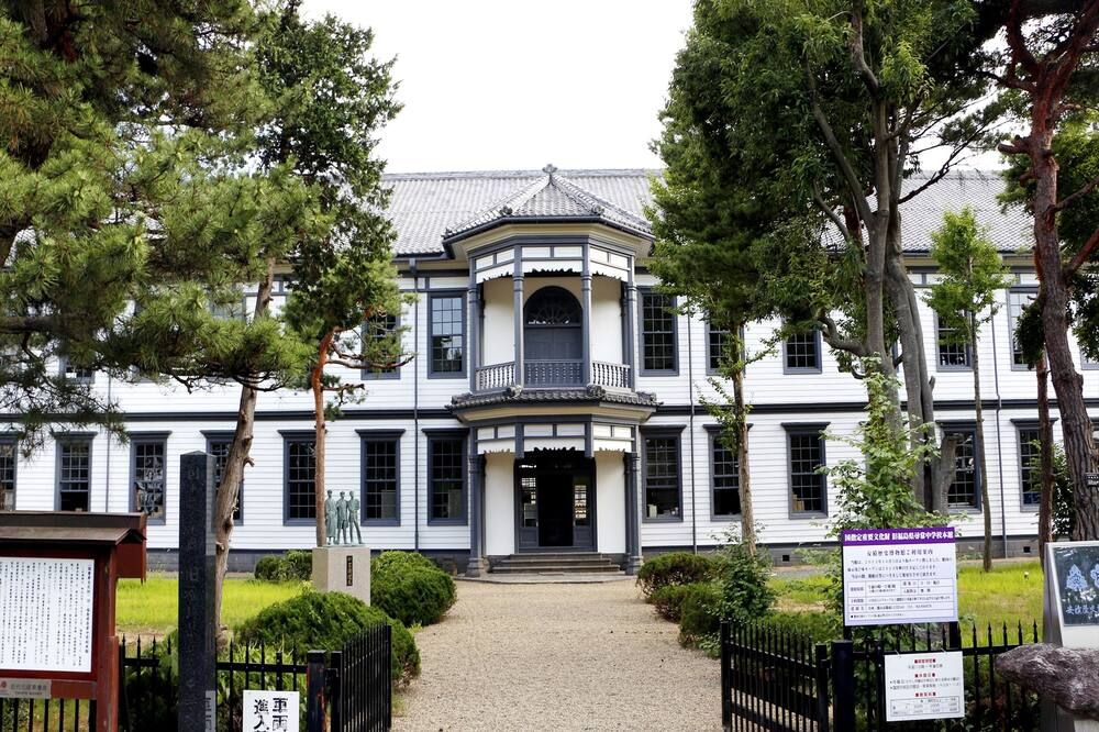 Gebäude