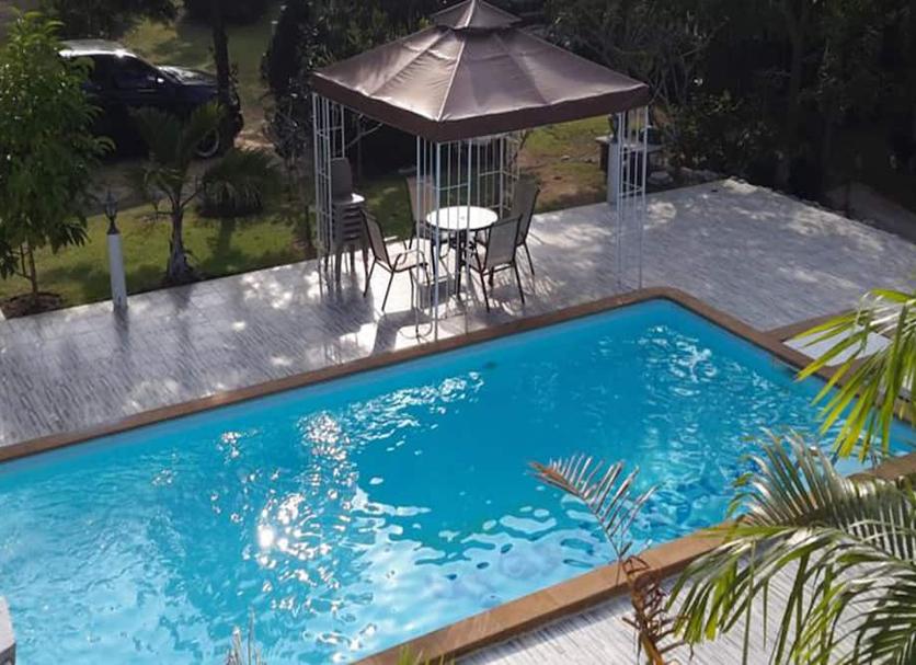 Pool Foto