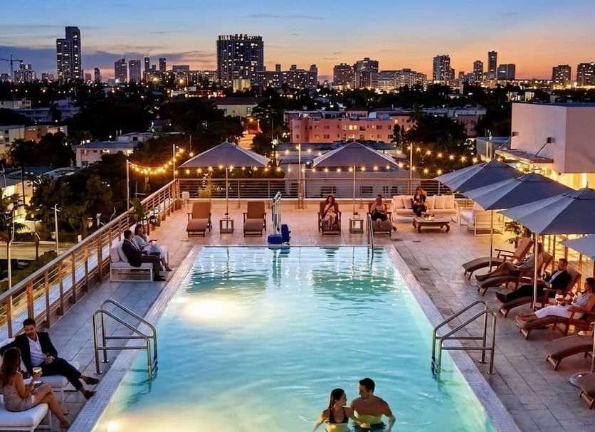 Pool Foto
