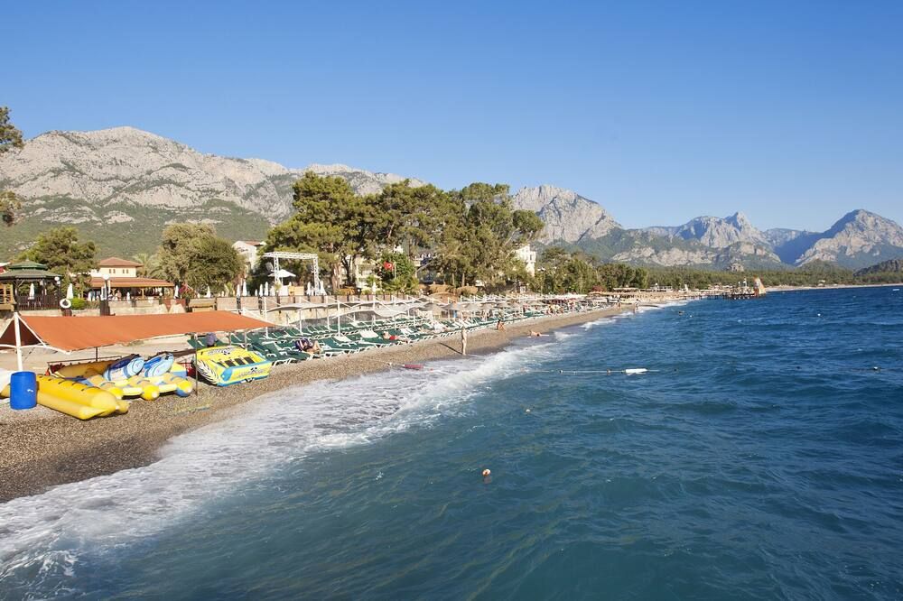 Strand