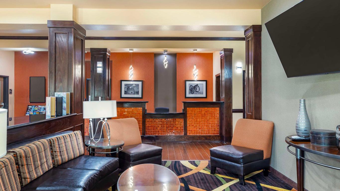 Best Western Plus Goliad Inn & Suites