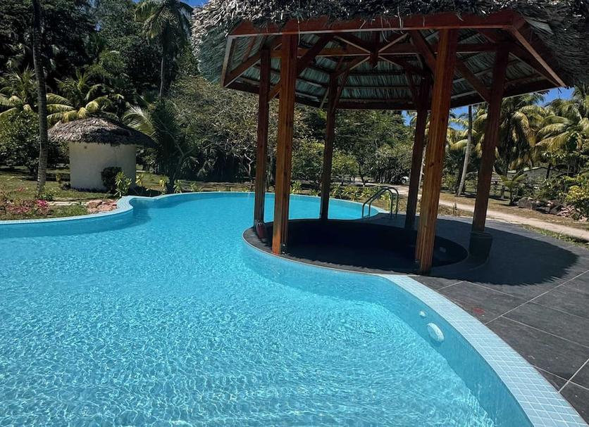 Pool Foto