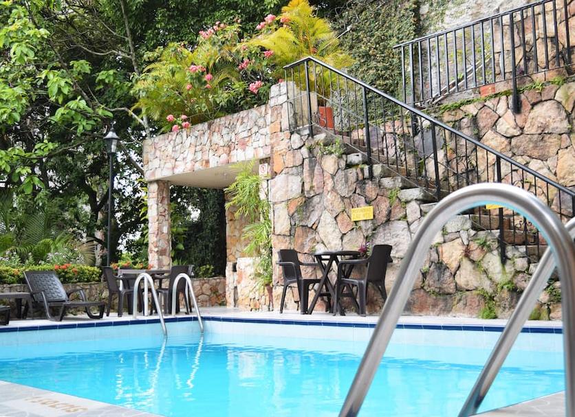Pool Foto