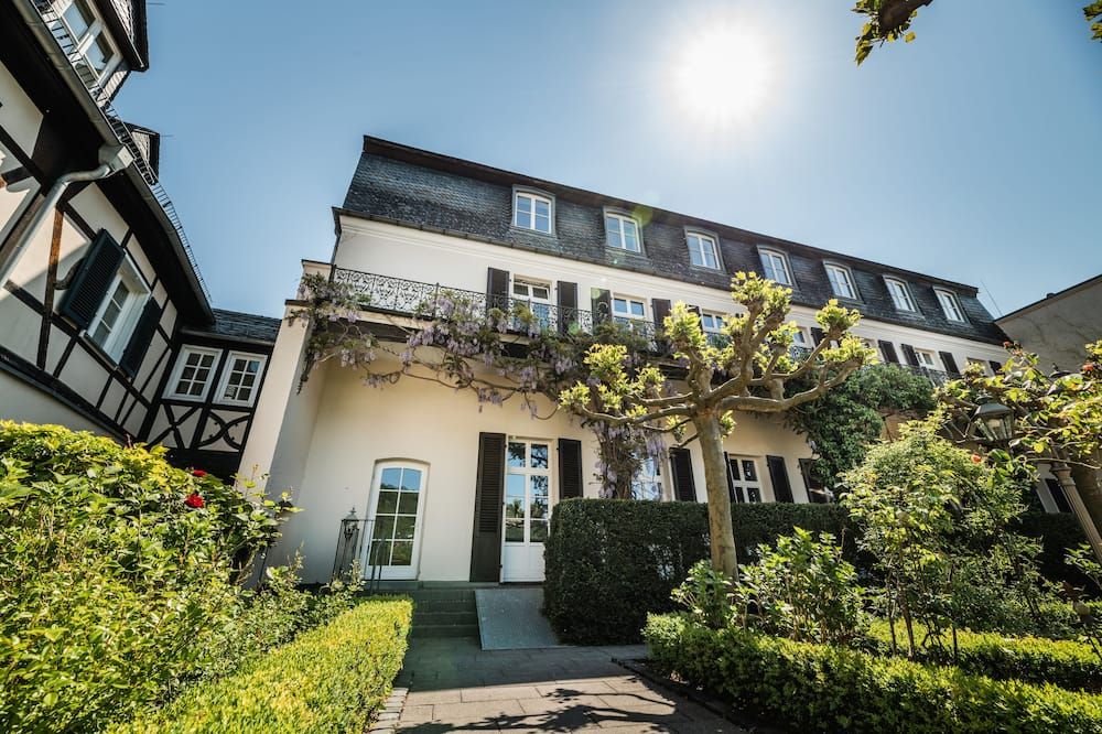 Gebäude