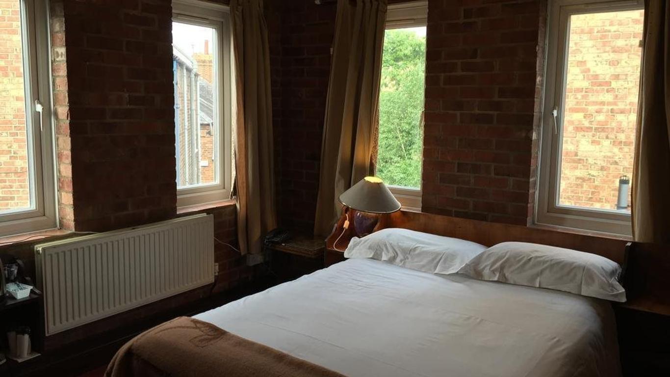The Jericho Hotel