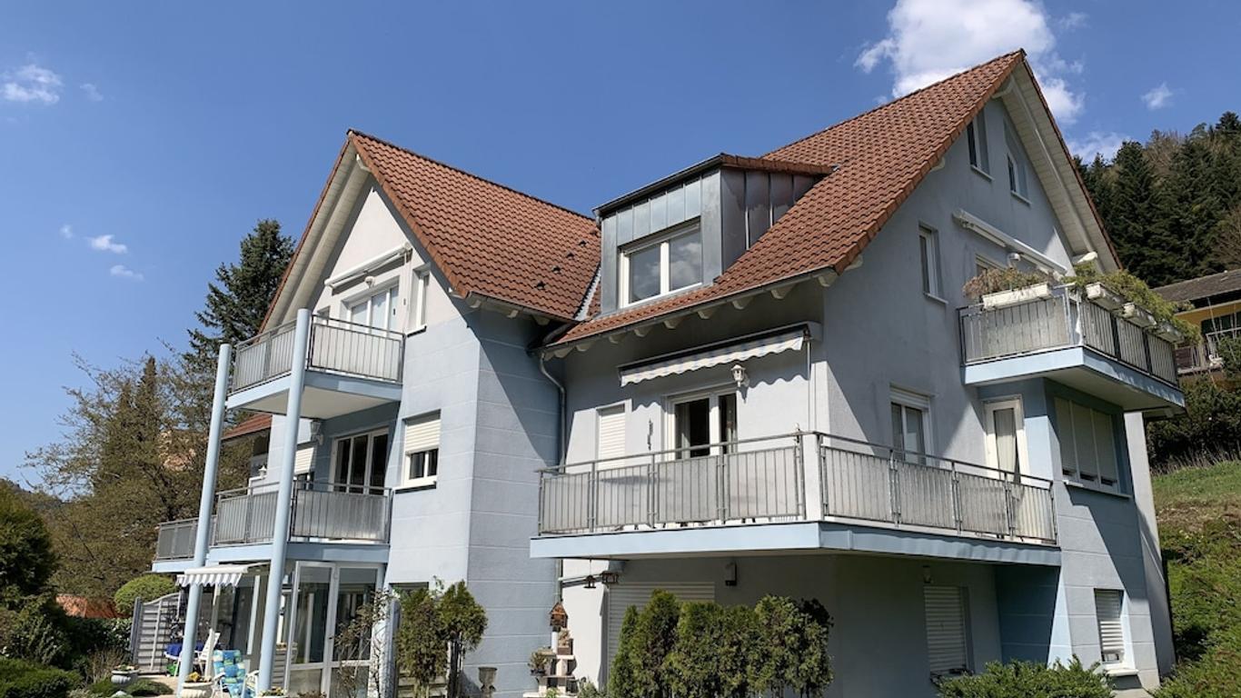 Apartment Schwarz Waldperle