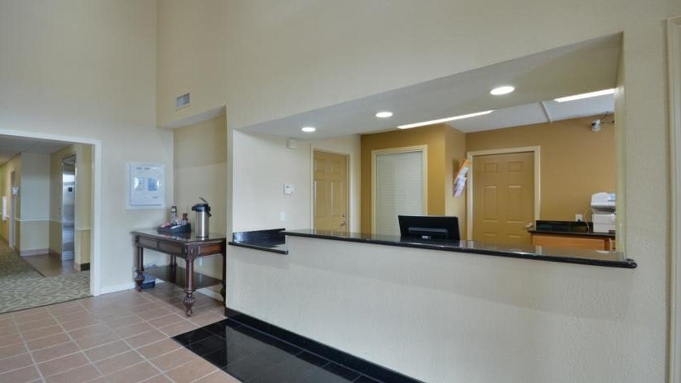Intown Suites Houston Galleria