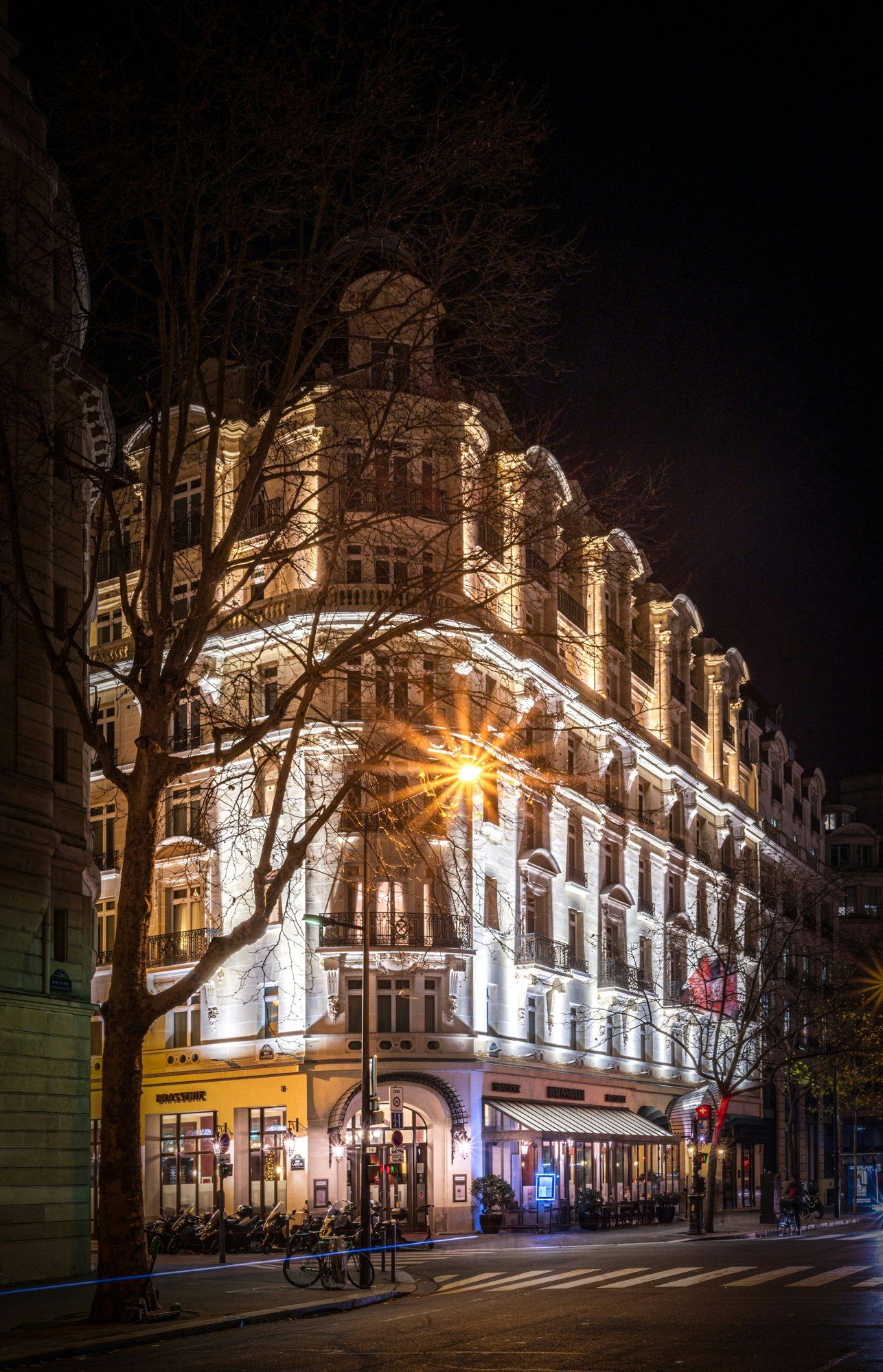 Gebäude