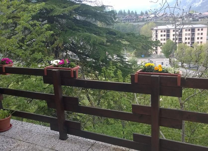 Außenansicht Foto