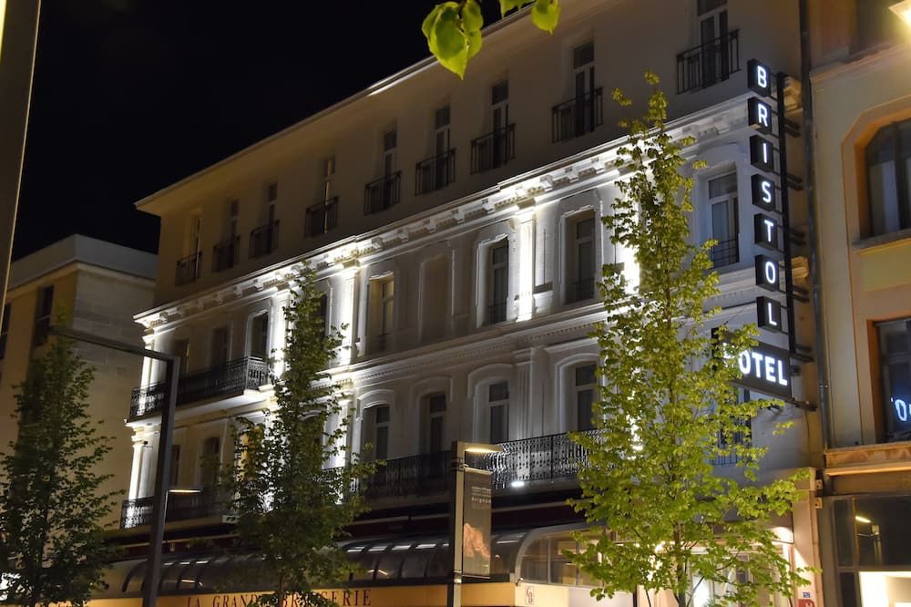 Gebäude