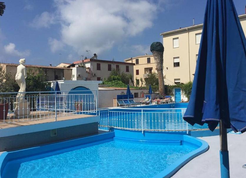 Pool Foto