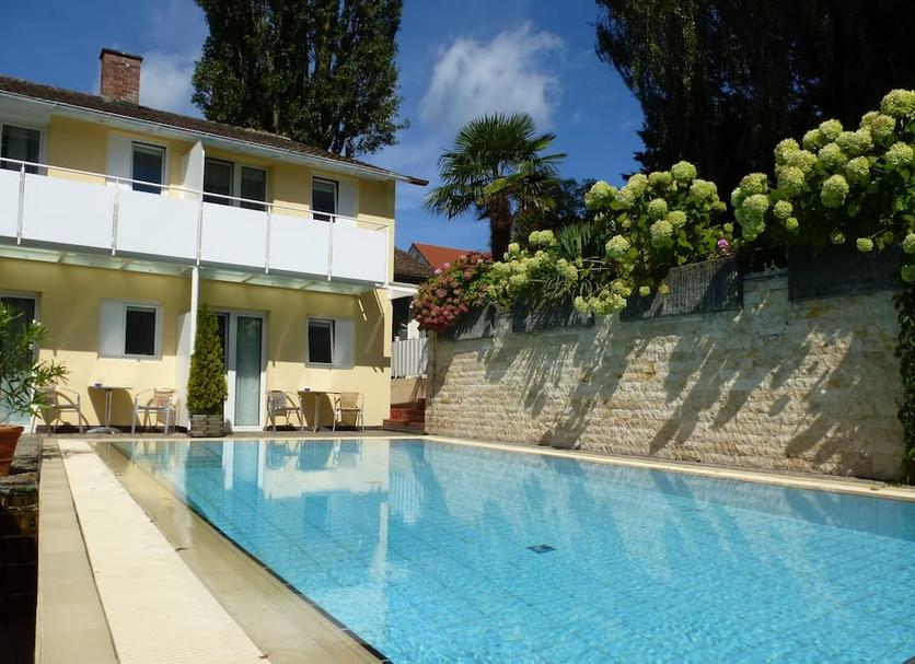 Pool Foto