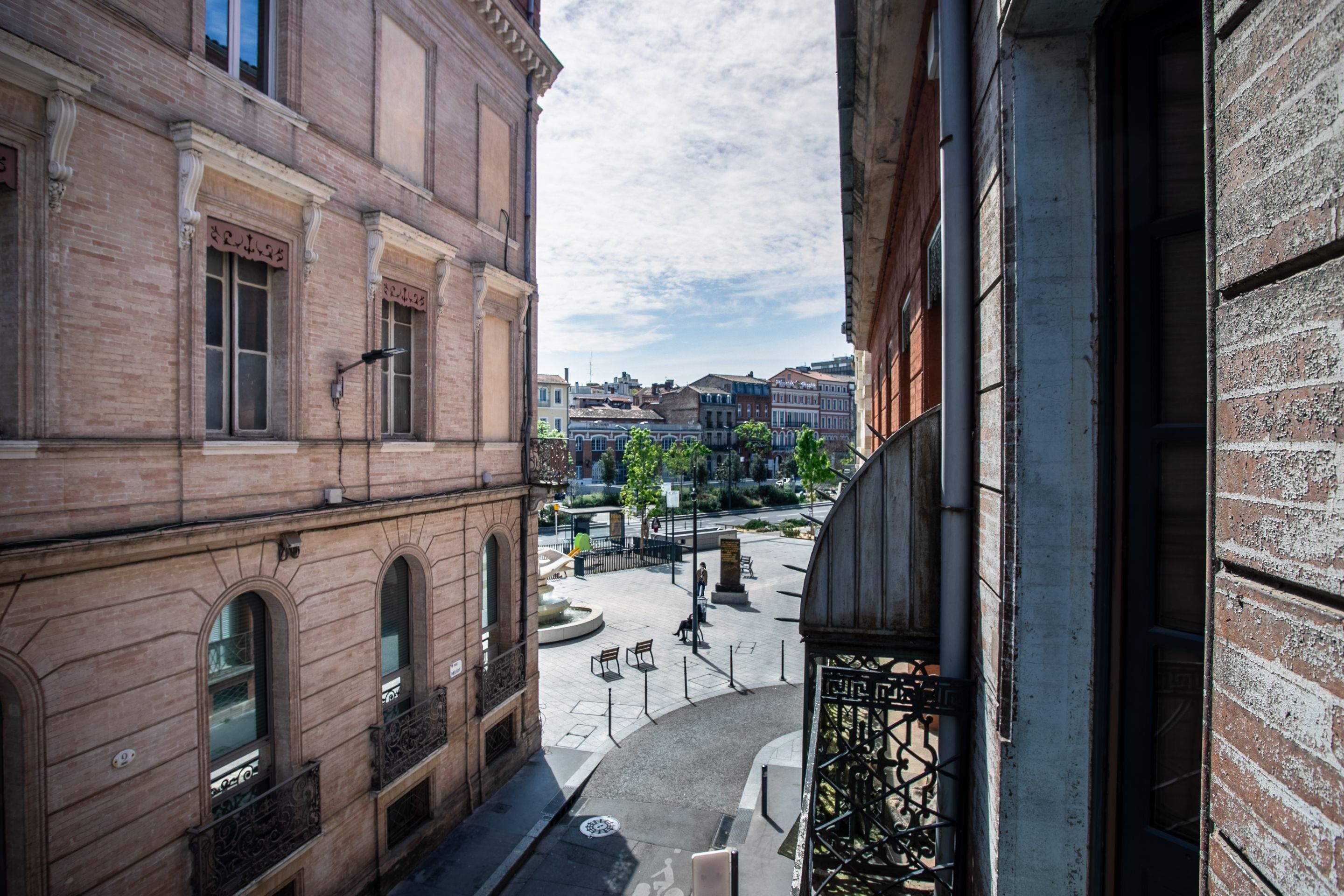 Gebäude