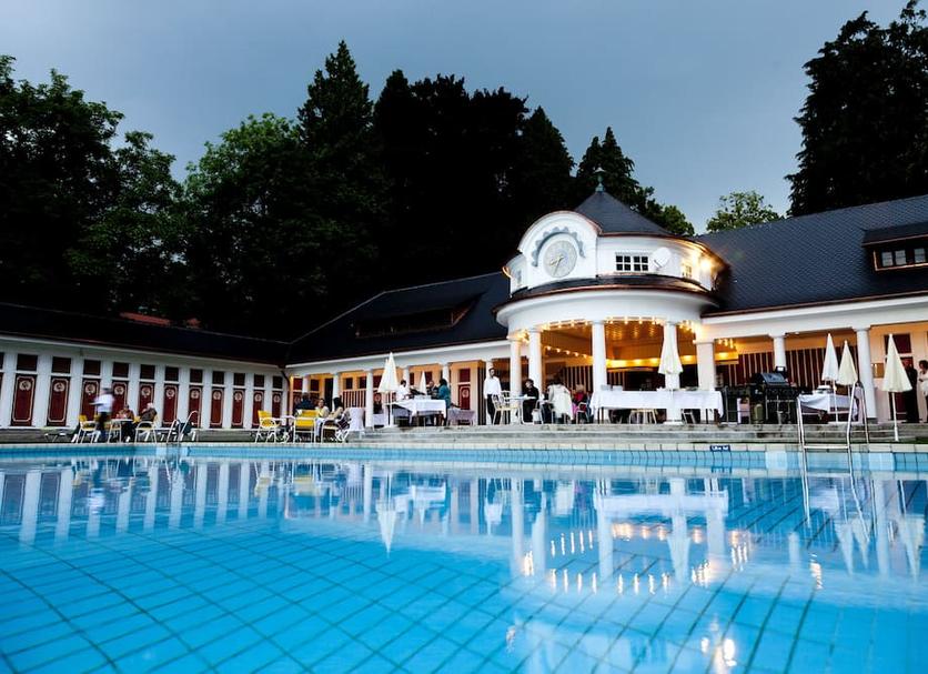 Pool Foto