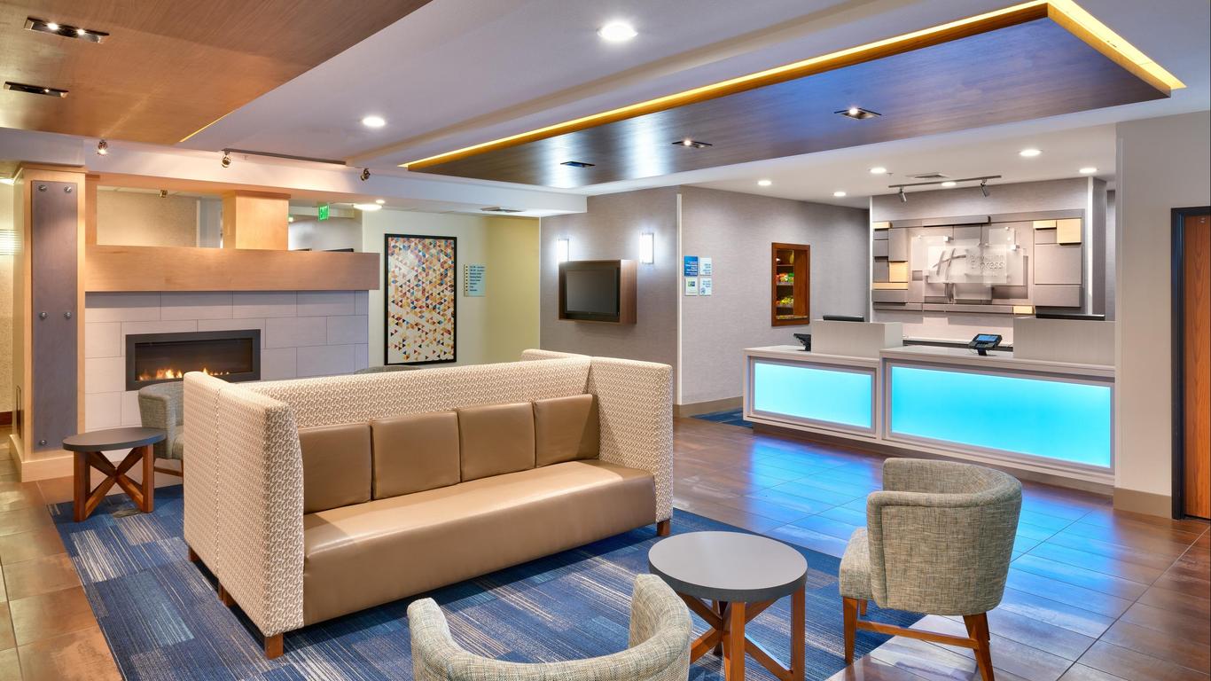 Holiday Inn Express Hotel & Suites Orem North Provo