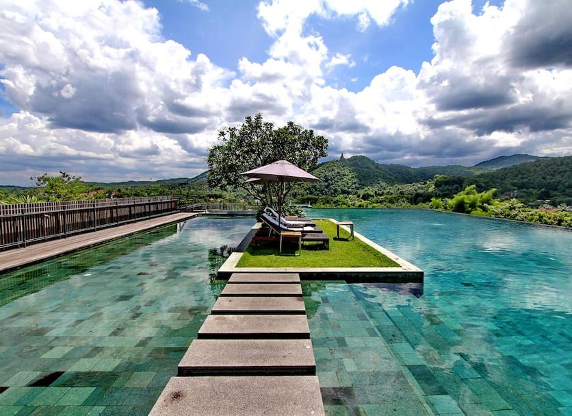 Pool Foto