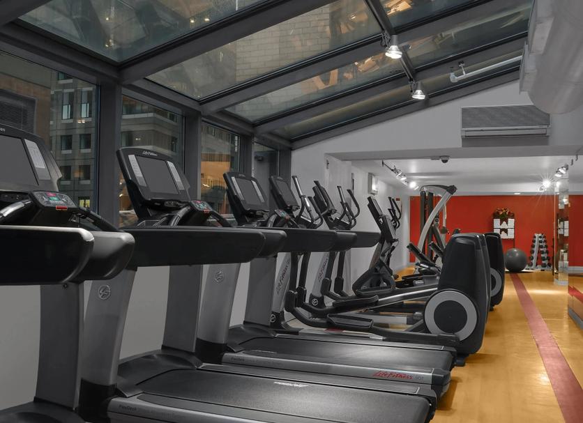 Fitnessbereich Foto
