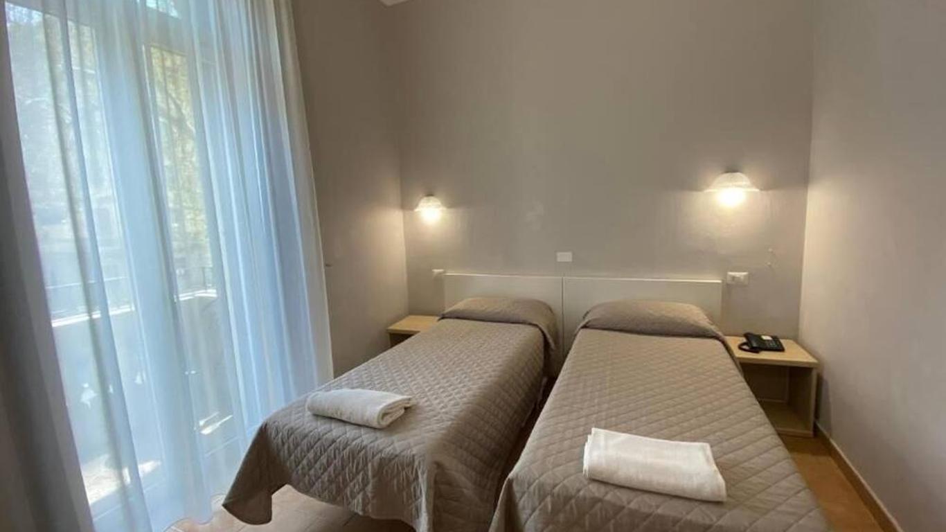 Hotel Atena