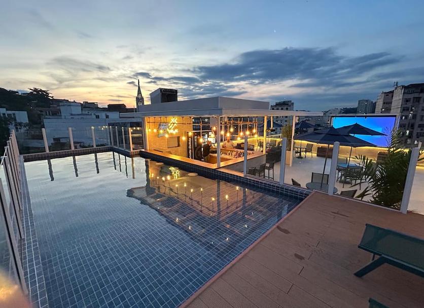Pool Foto