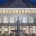 Gebäude