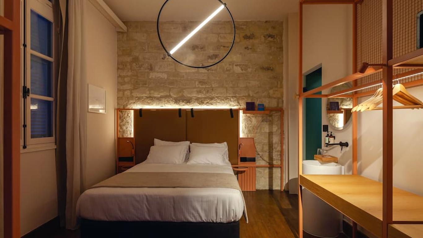 Heart Hotel