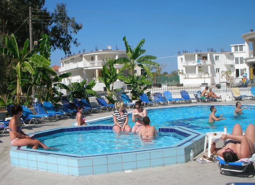 Pool Foto