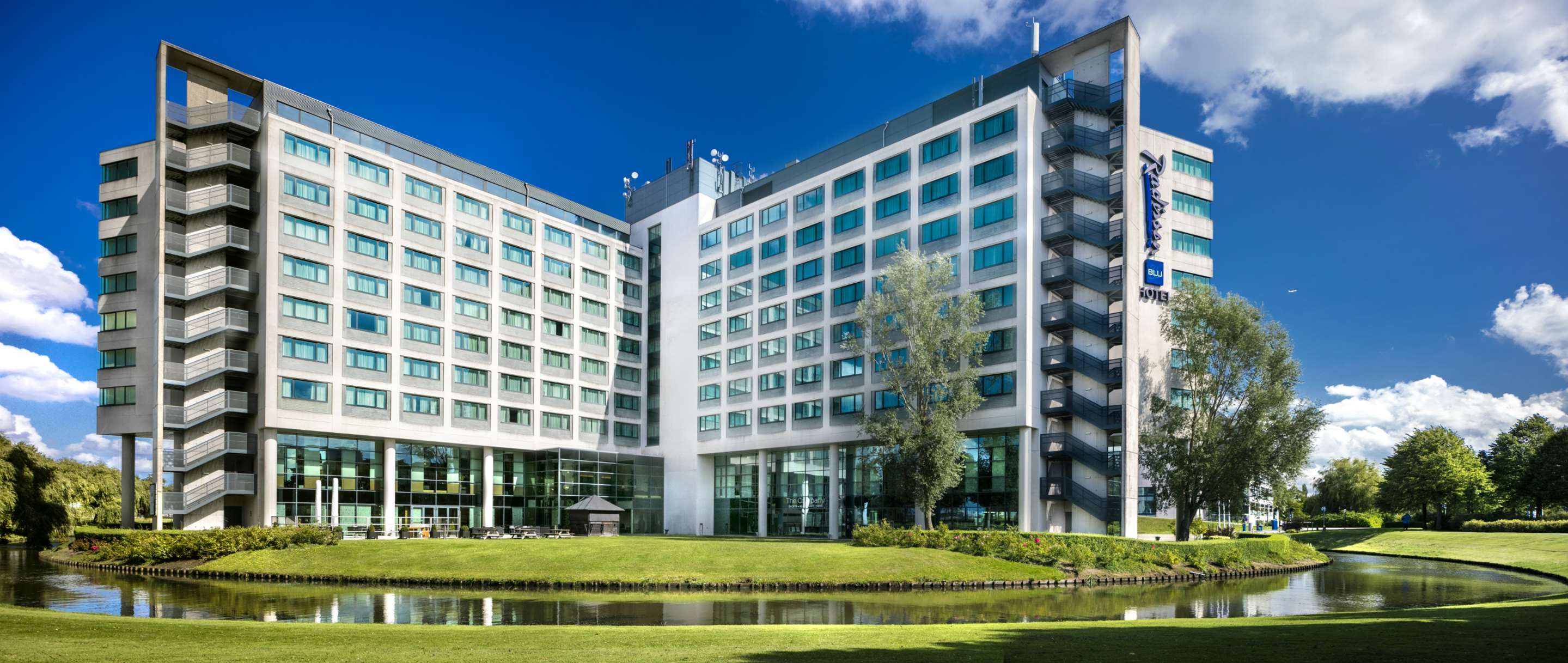 Gebäude