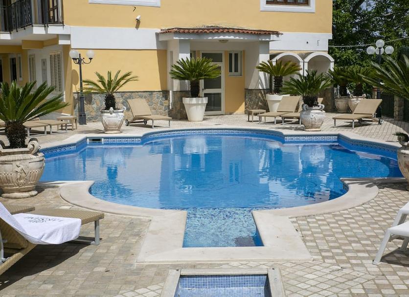 Pool Foto