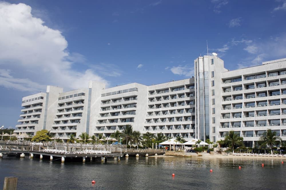 Gebäude