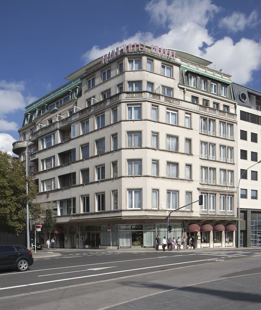 Gebäude