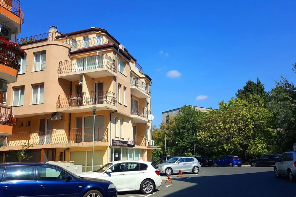 Gebäude