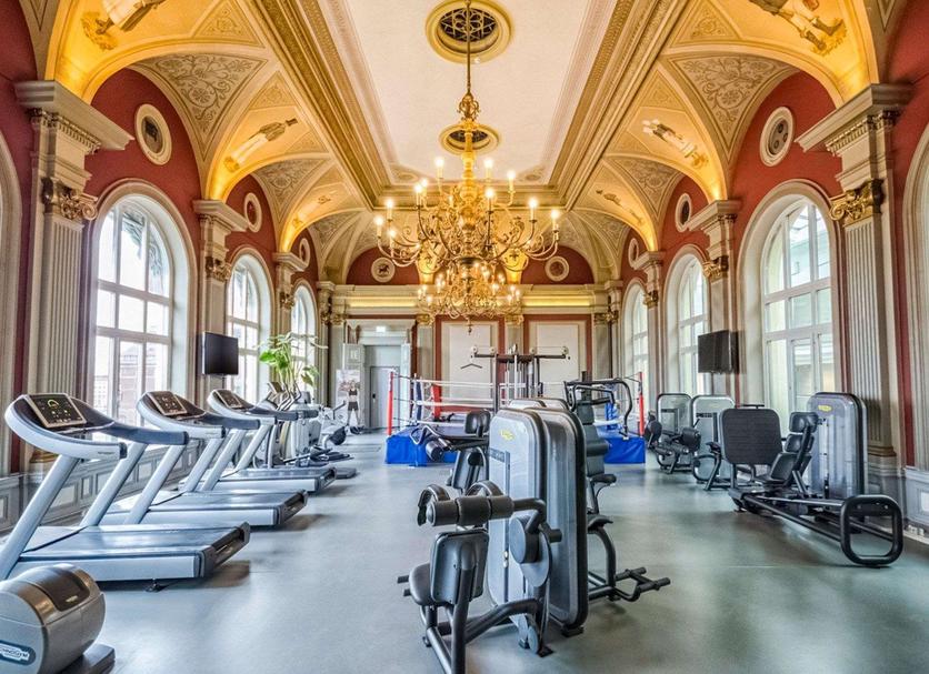 Fitnessbereich Foto