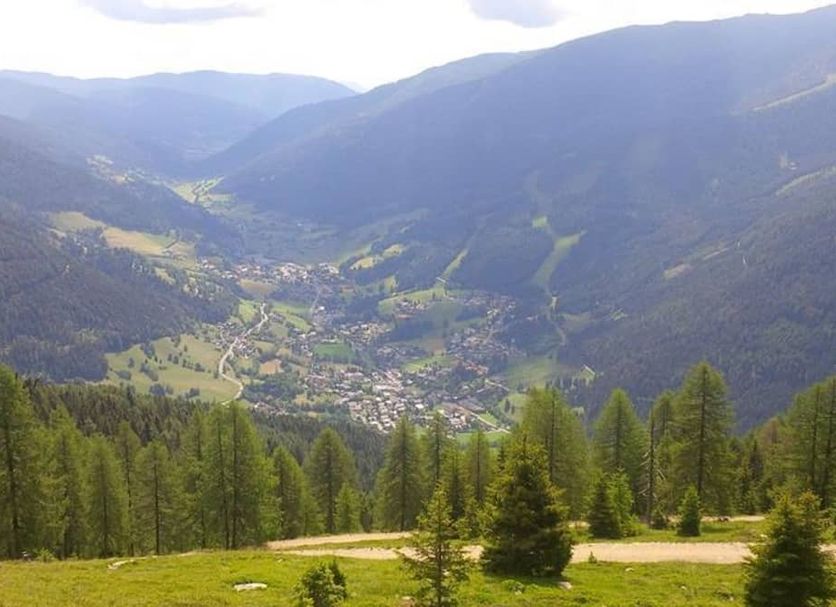 Außenansicht Foto