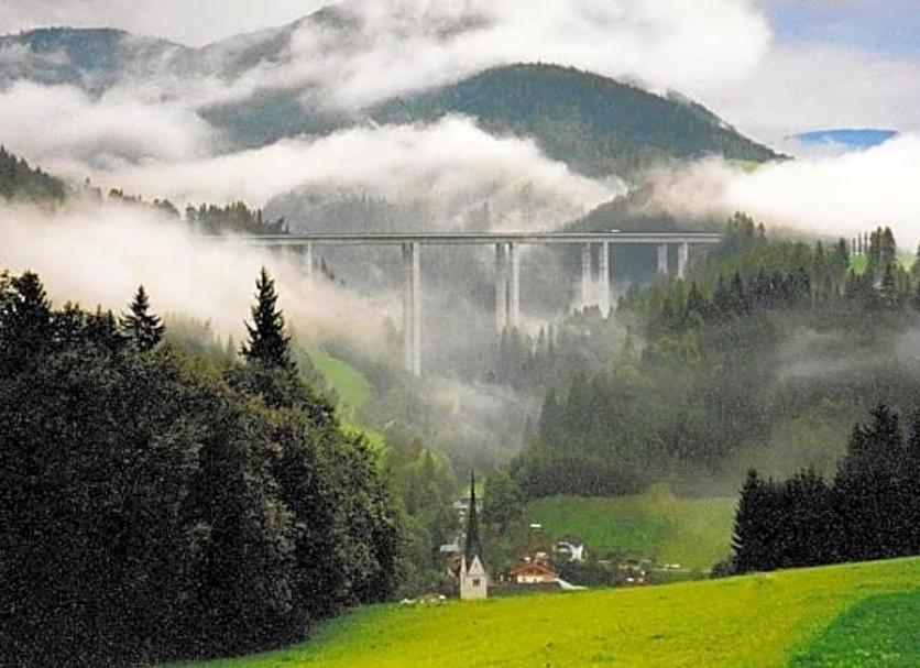Außenansicht Foto