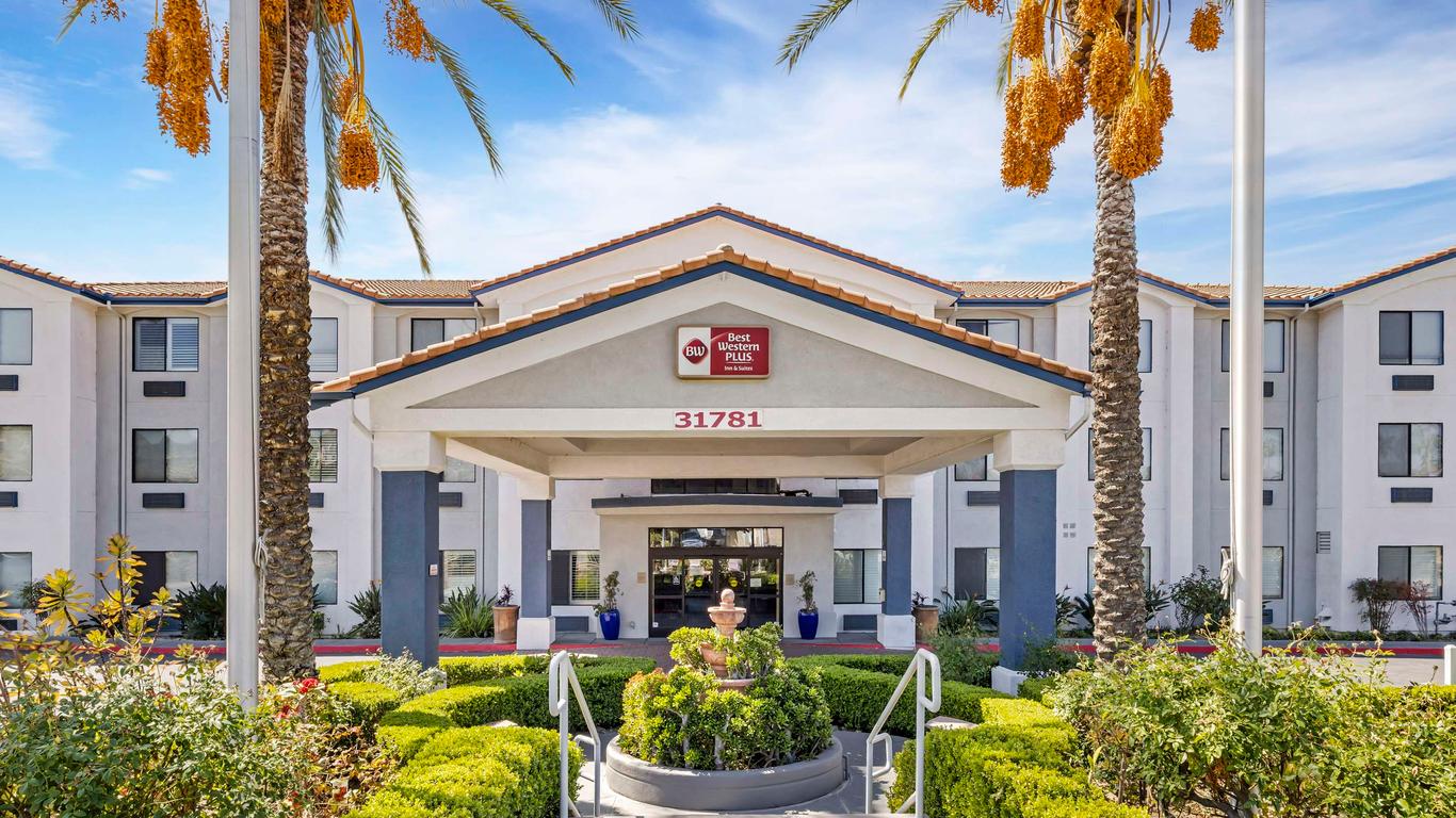 Best Western Plus Lake Elsinore Inn & Suites