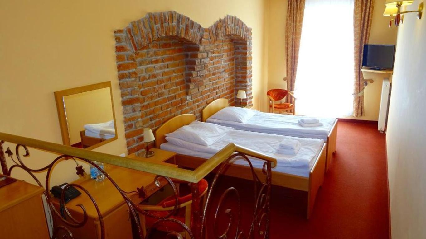 Hotel Bartis