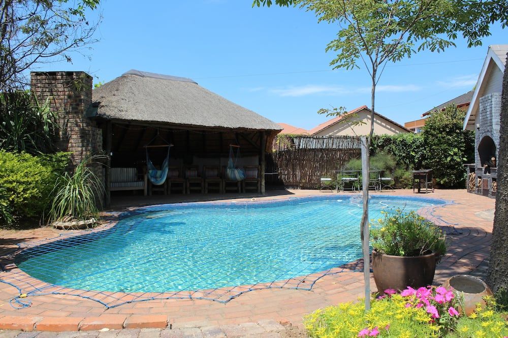 Pool Foto