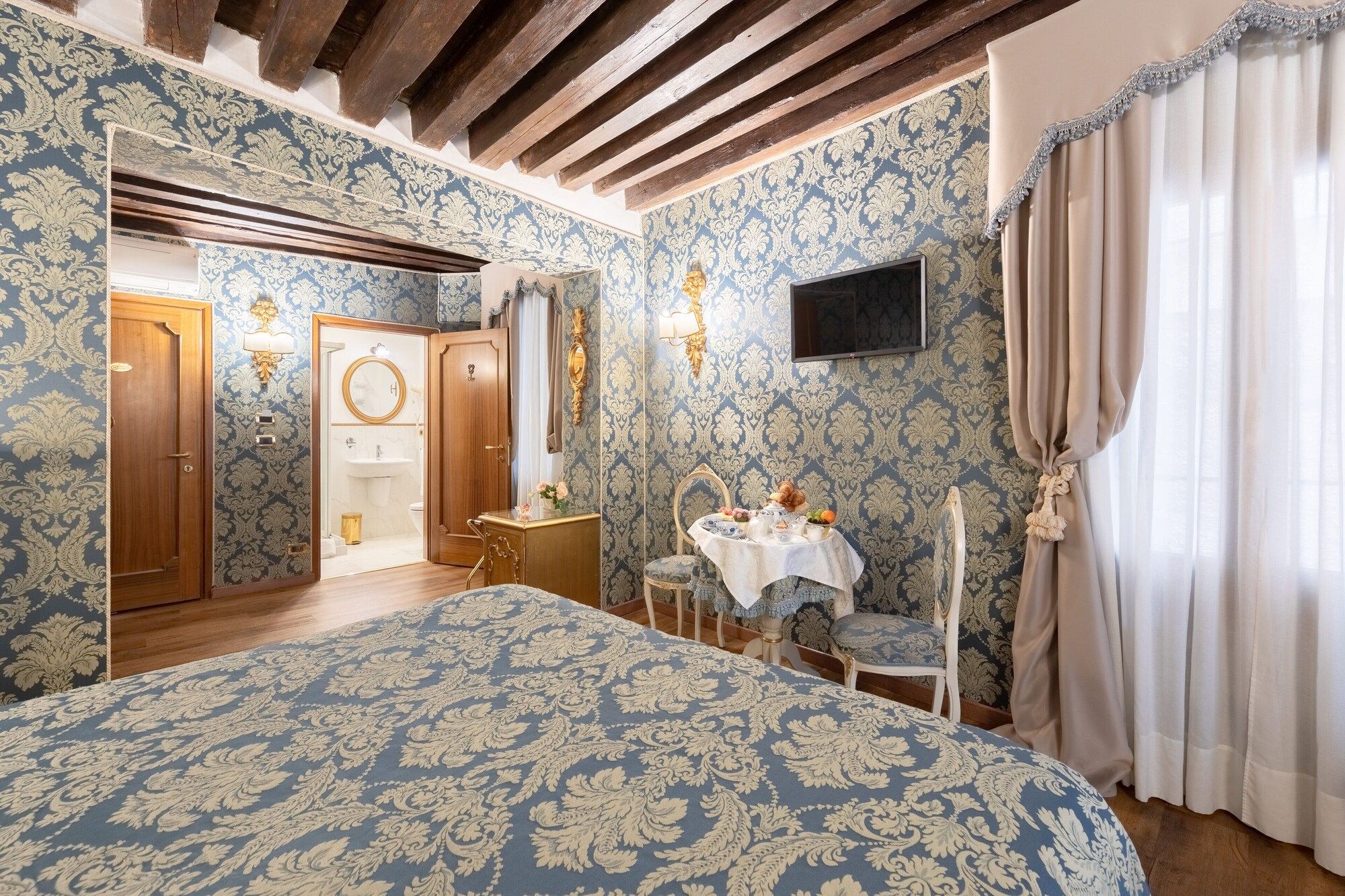 Schlafzimmer