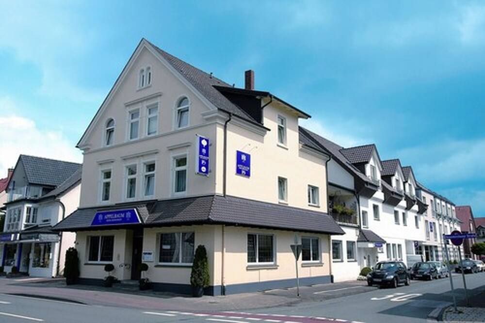 Gebäude